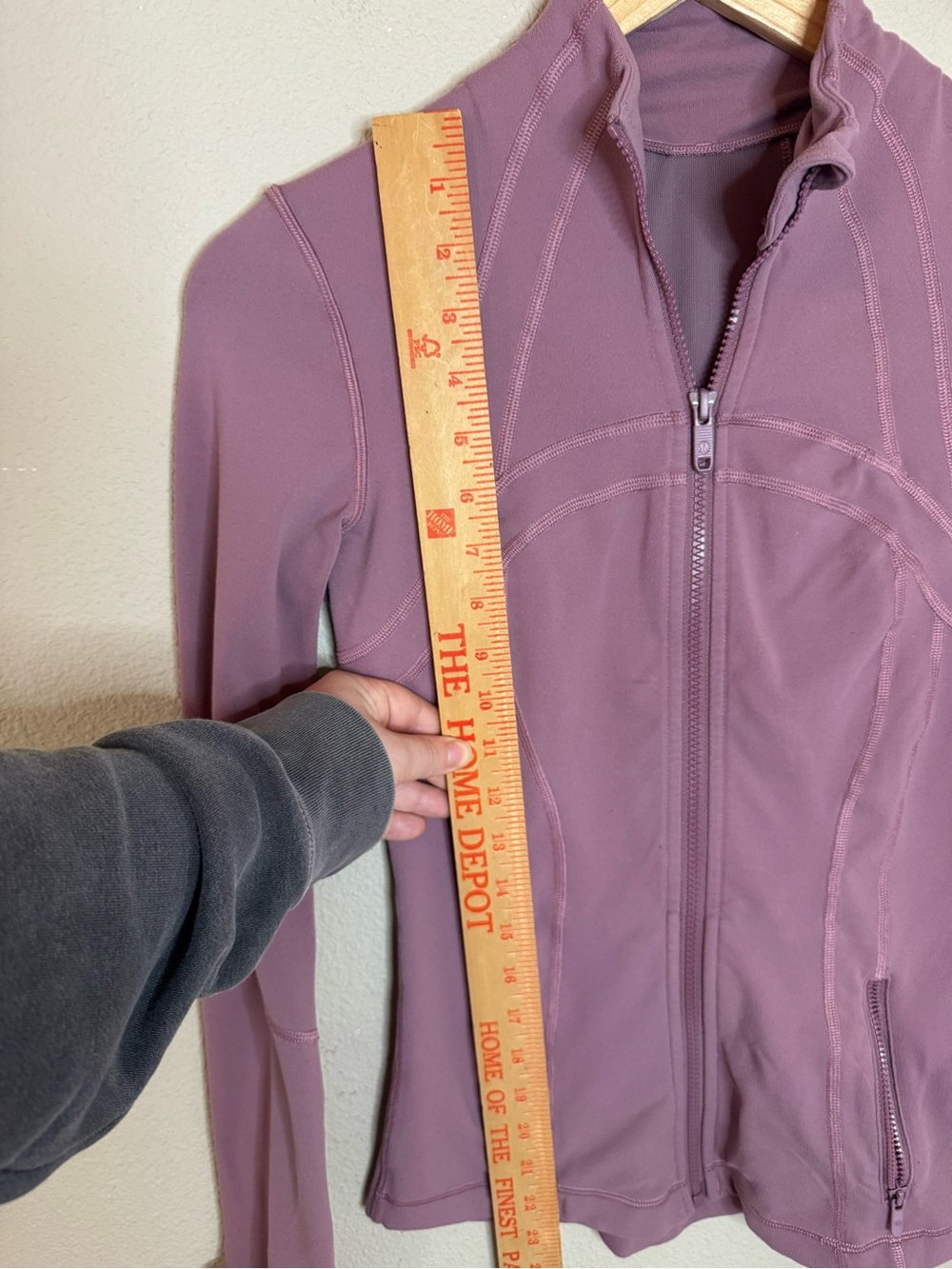 Lululemon Define Jacket Mauve Purple Size 4 Full Zip Yoga Jacket - Picture 9 of 9